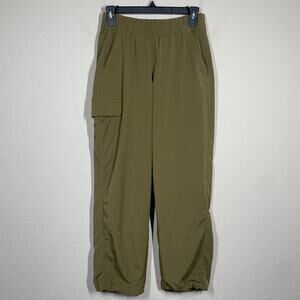 Athleta XXS Boundless Low Rise Cargo Pants Olive Green Elastic Waist Pockets